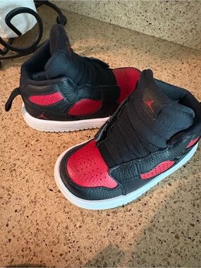 Jordan Kids Black and Red Mid-Top Sneakers